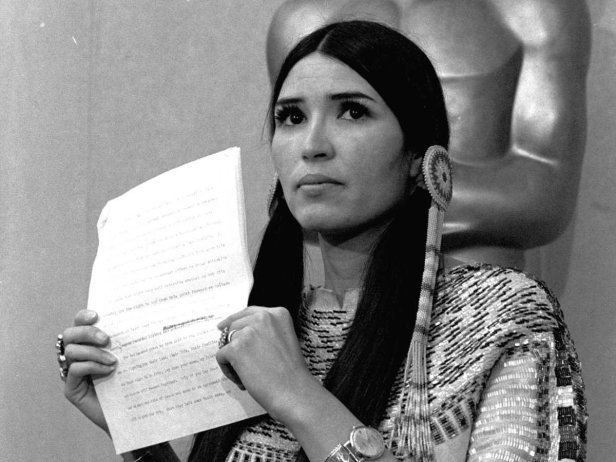 oscars marlon brando Sacheen Littlefeather
